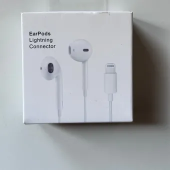 EarPods Lightning Connector